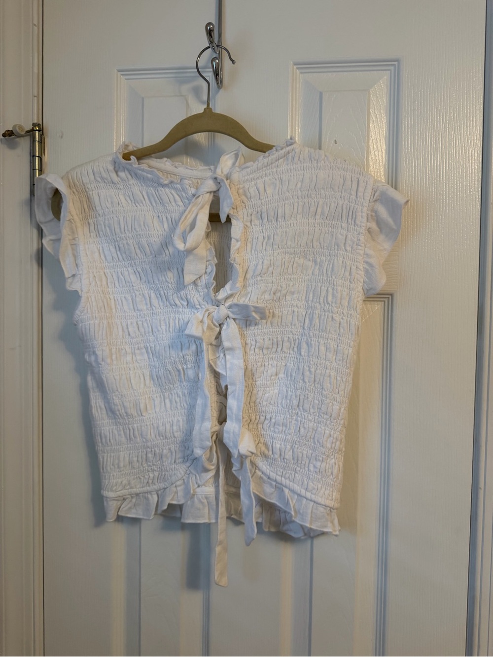 Abercrombie White Ruffled Smocked Top - Picture 2 of 3